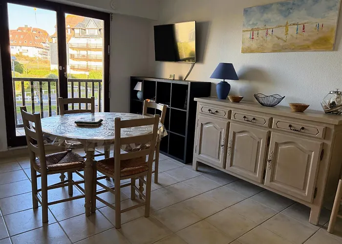 Chaleureux 2 Chambres, Proche Centre-ville Et Acces * Cabourg