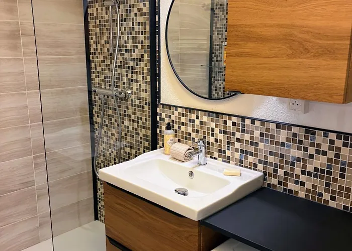 Chaleureux 2 Chambres, Proche Centre-ville Et Acces Apartment