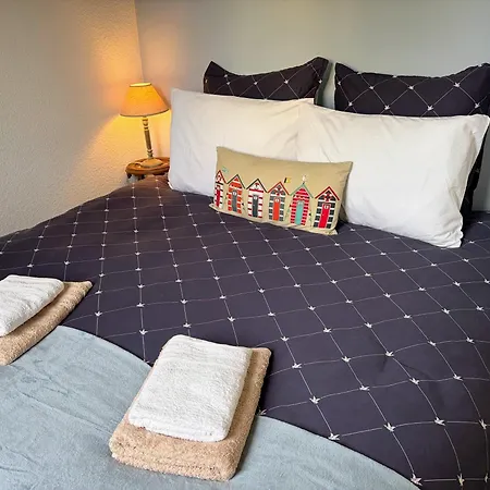 Chaleureux 2 Chambres, Proche Centre-ville Et Acces Apartman