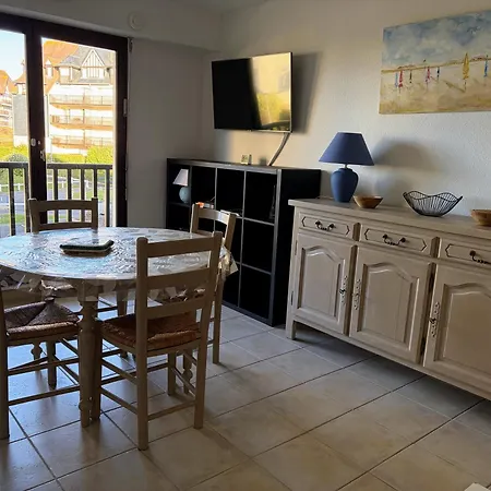 Chaleureux 2 Chambres, Proche Centre-ville Et Acces * Cabourg