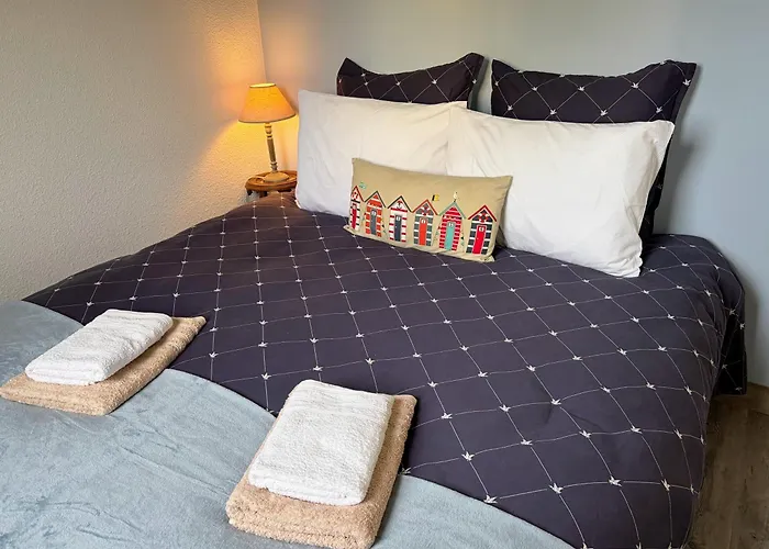 Chaleureux 2 Chambres, Proche Centre-ville Et Acces דירה