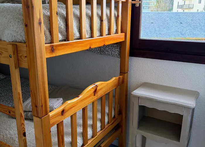 Chaleureux 2 Chambres, Proche Centre-ville Et Acces דירה