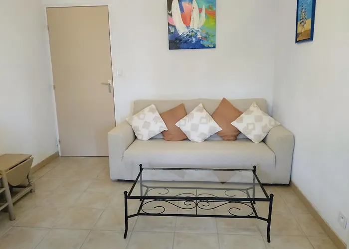 Chaleureux 2 Chambres, Proche Centre-ville Et Acces * קאבורג