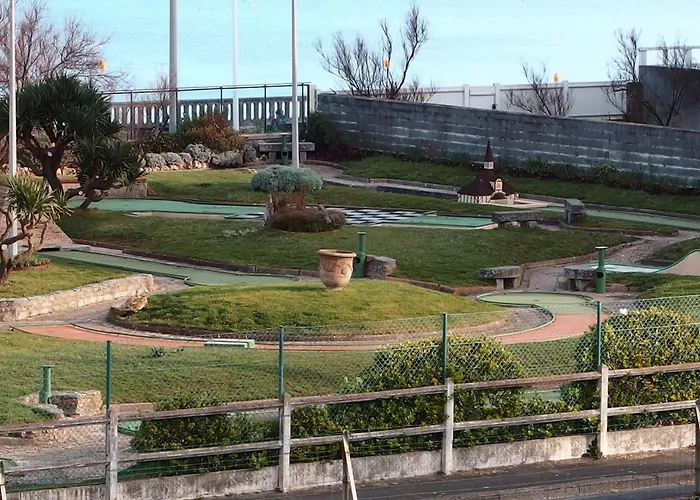 Chaleureux 2 Chambres, Proche Centre-ville Et Acces דירה